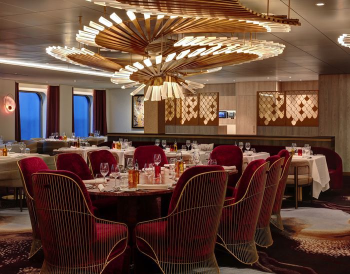Restaurants, Bars & Cafés on Celebrity Beyond